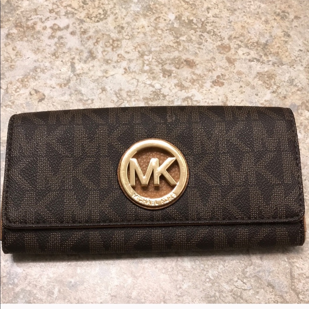 Michael kros wallet